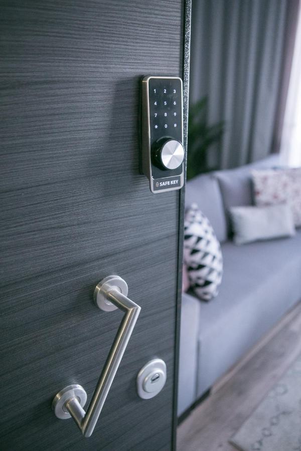 Sts Eight 6.2 Apartment Tesalonika Bagian luar foto