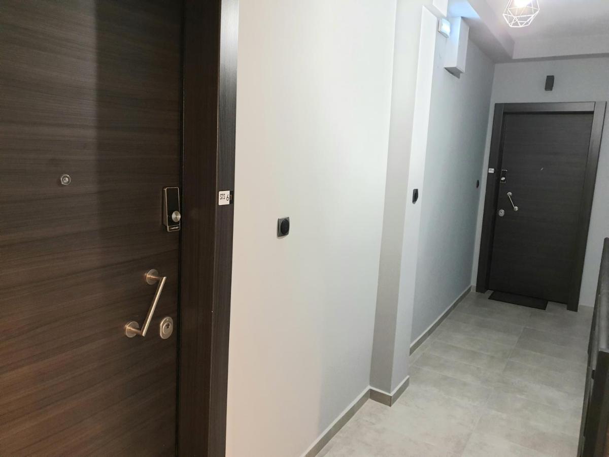 Sts Eight 6.2 Apartment Tesalonika Bagian luar foto